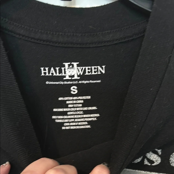 Michael Myers Black Graphic T-Shirt adult small - Picture 2 of 5